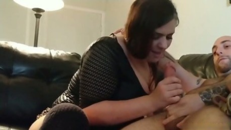 Fat Brunette Wife Sucking A Fat Cock