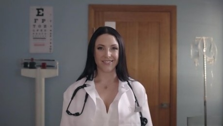 Buxom Milf doctor Angela White offers patient extra help