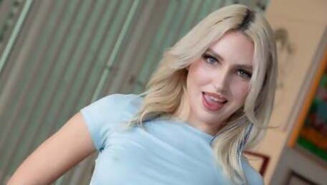 Britt Blair beautiful blonde loves giving oral sex nice & sloppy!